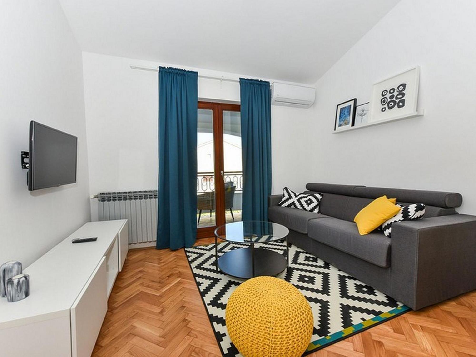 Mediterraneo Garden Apartments Petrcane Ruang foto