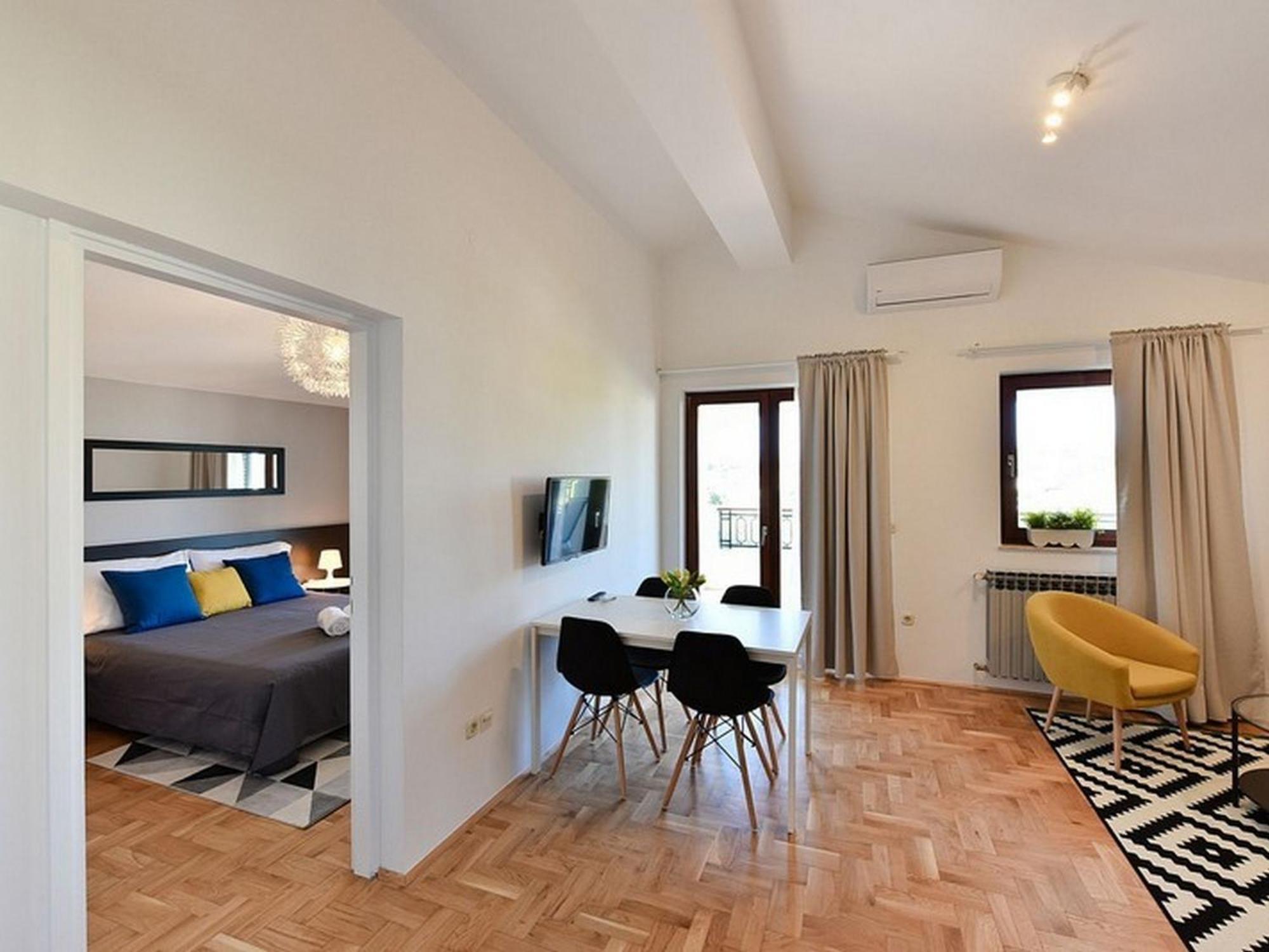 Mediterraneo Garden Apartments Petrcane Ruang foto