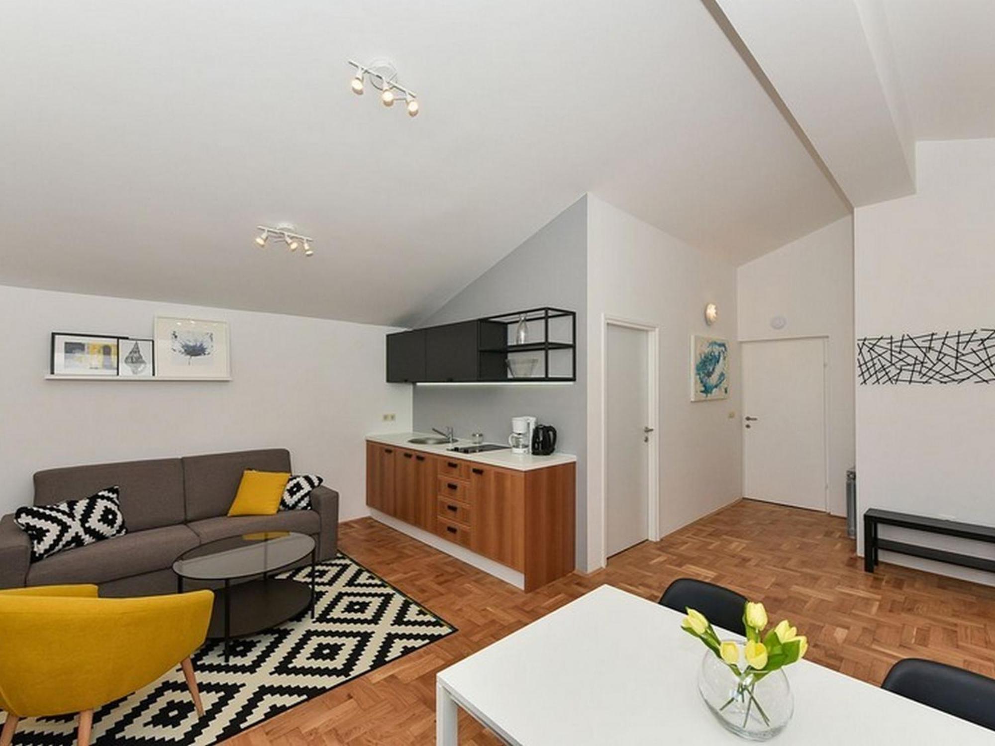 Mediterraneo Garden Apartments Petrcane Ruang foto