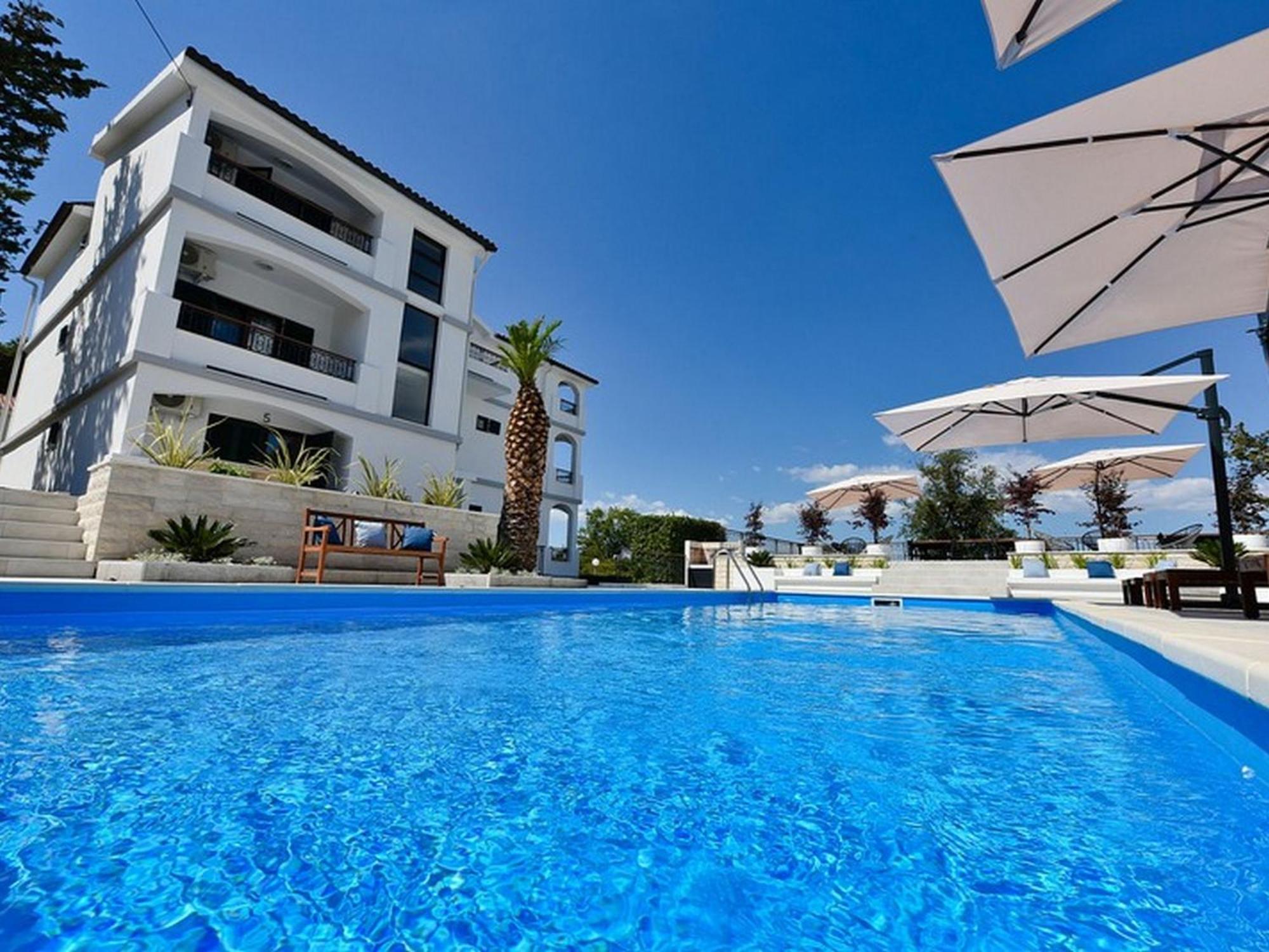 Mediterraneo Garden Apartments Petrcane Ruang foto