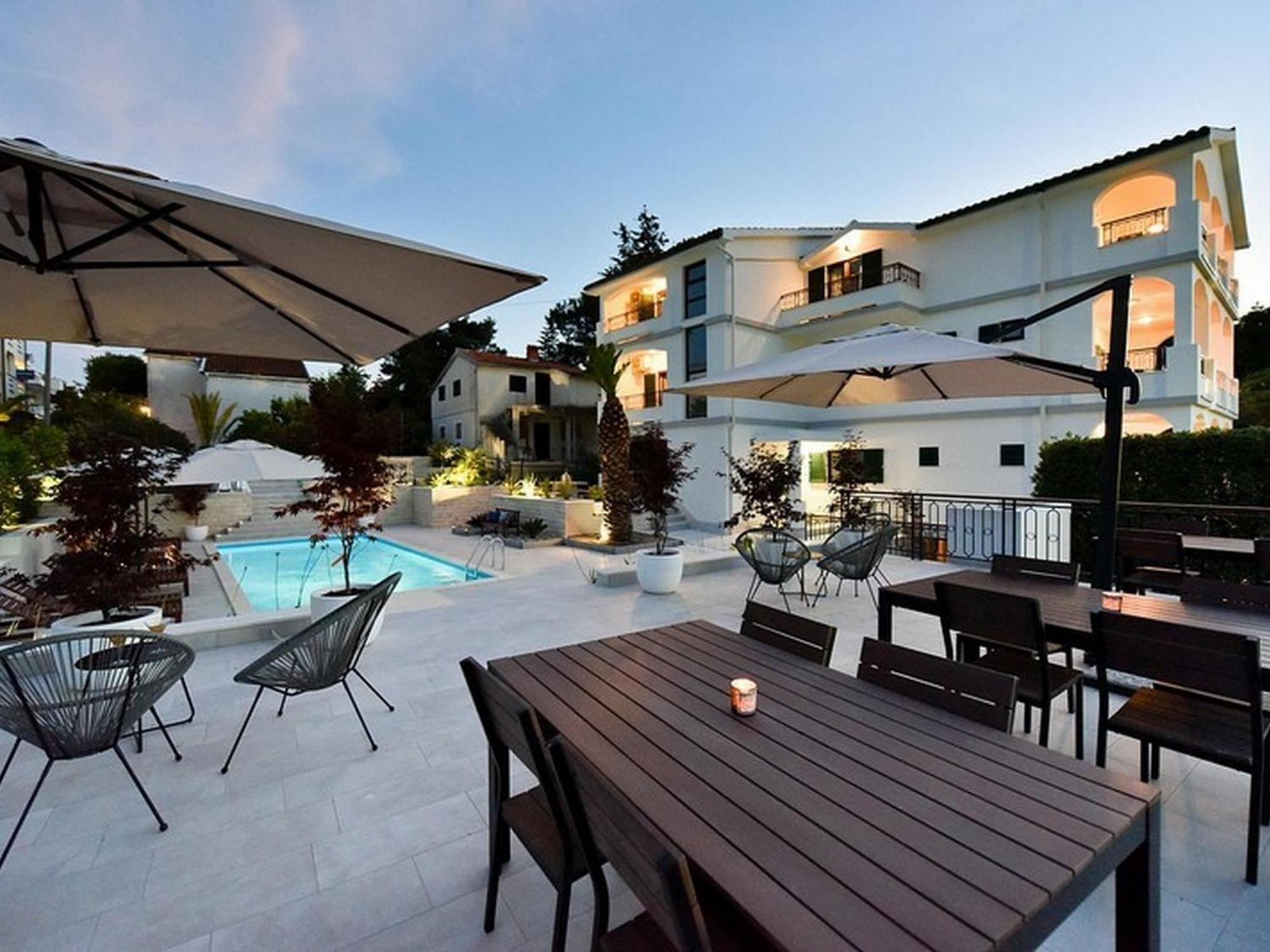 Mediterraneo Garden Apartments Petrcane Ruang foto