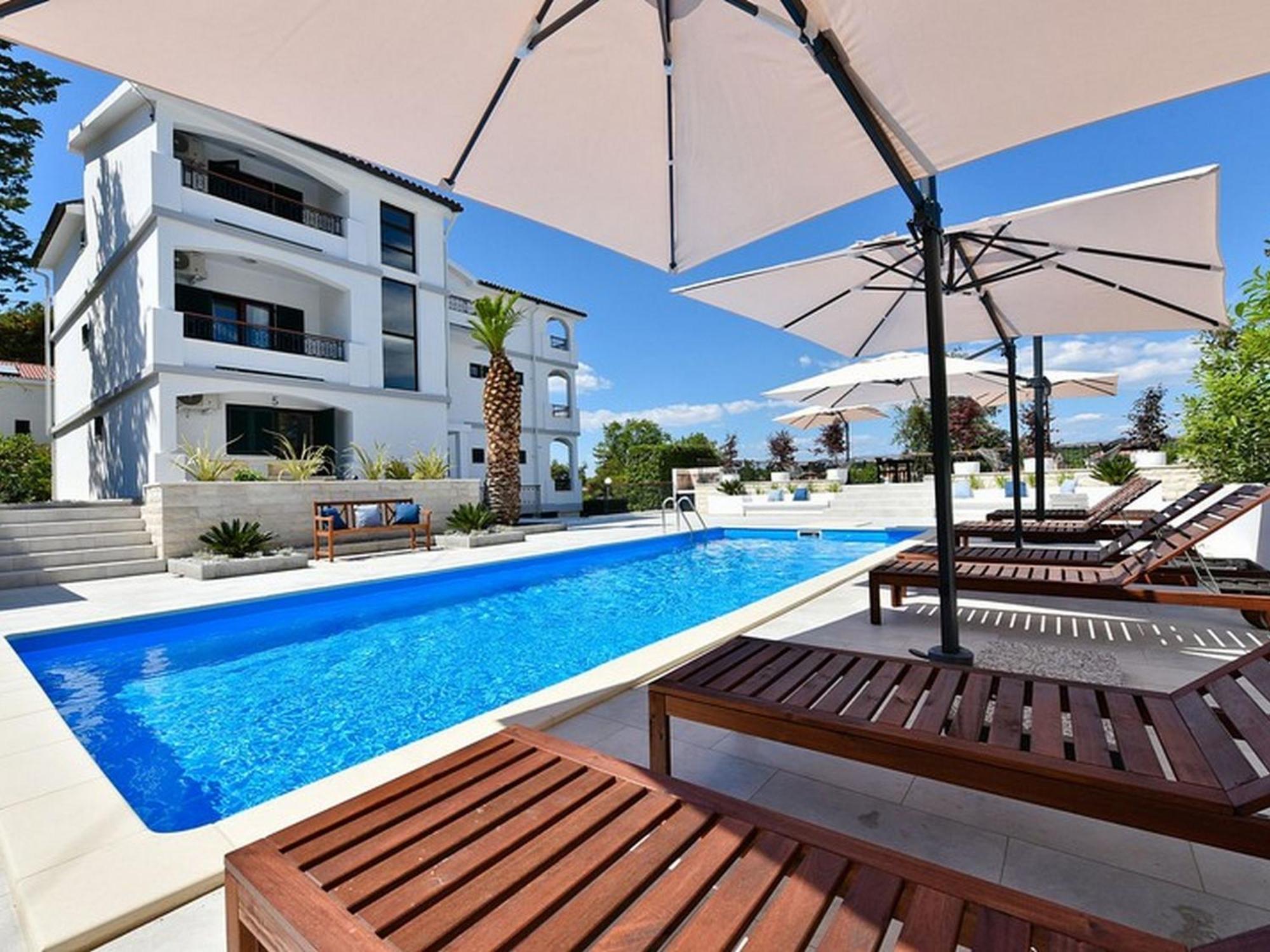 Mediterraneo Garden Apartments Petrcane Ruang foto